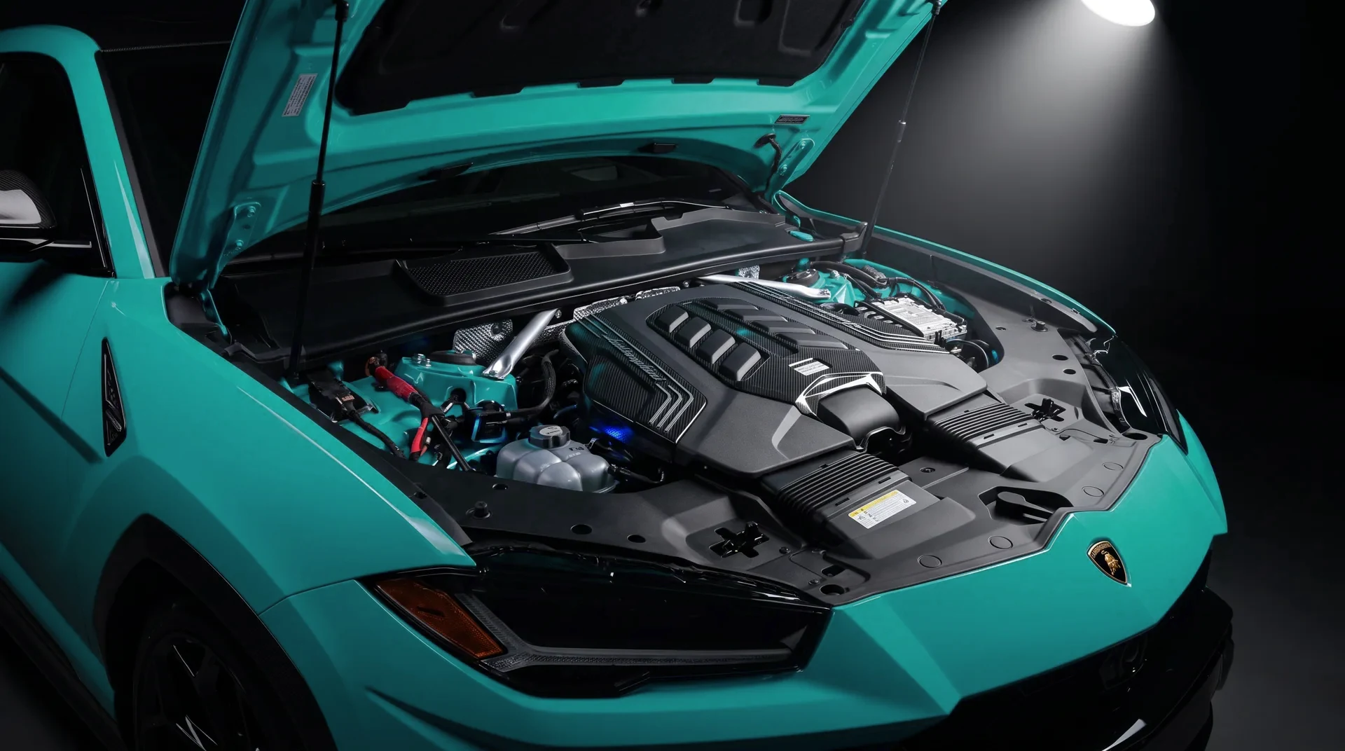 Bahía del motor V8 biturbo del Urus Performante